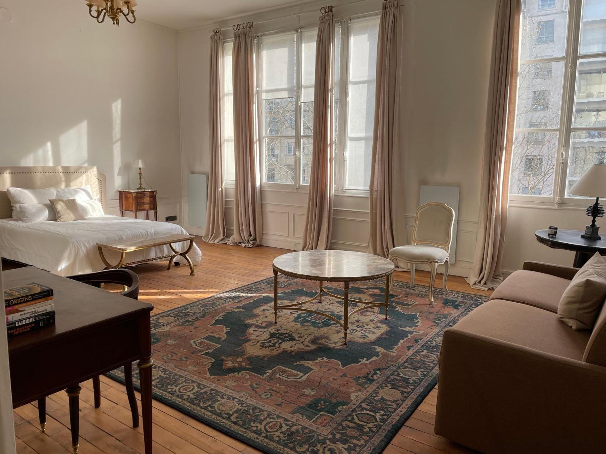 Appartement Paris 7Eme Invalides/ Tour Eiffel 1Er Etage Exterior photo